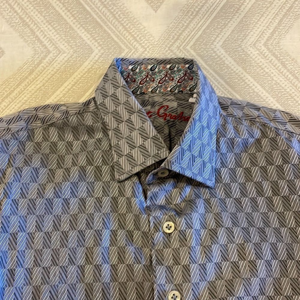 Robert Graham about Grey/Silver Pattern Button Down Shirt - Picture 3 of 7